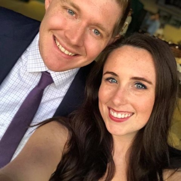 Meet your Posher, Liz - Picture 1 of 1